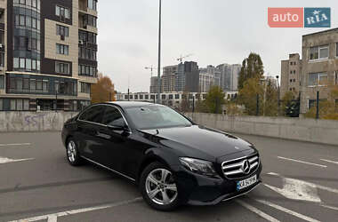 Седан Mercedes-Benz E-Class 2018 в Киеве