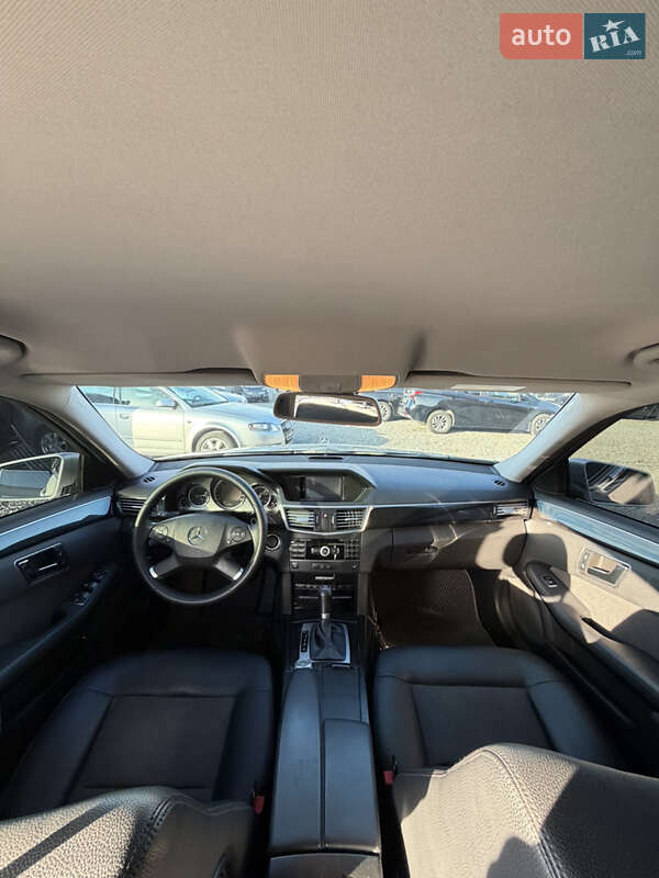 Седан Mercedes-Benz E-Class 2010 в Дергачах фото 8 Седан Mercedes-Benz E-Class 2010 в Дергачах