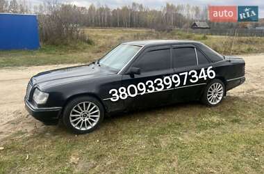 Седан Mercedes-Benz E-Class 1992 в Згурівці