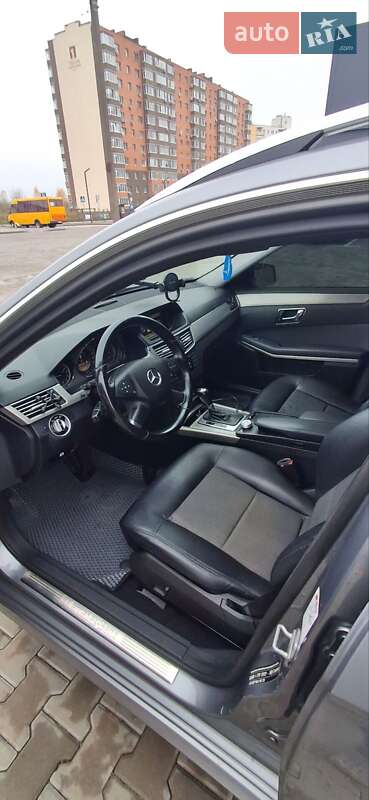 Універсал Mercedes-Benz E-Class 2011 в Білогородці