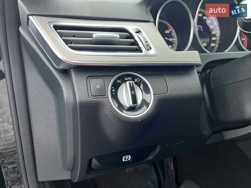 Универсал Mercedes-Benz E-Class 2015 в Киеве фото 17 Универсал Mercedes-Benz E-Class 2015 в Киеве