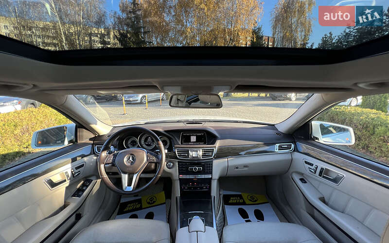 Седан Mercedes-Benz E-Class 2014 в Львові