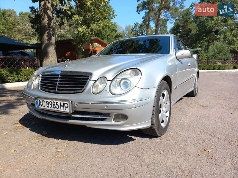 Седан Mercedes-Benz E-Class 2004 в Киверцах фото 3 Седан Mercedes-Benz E-Class 2004 в Киверцах