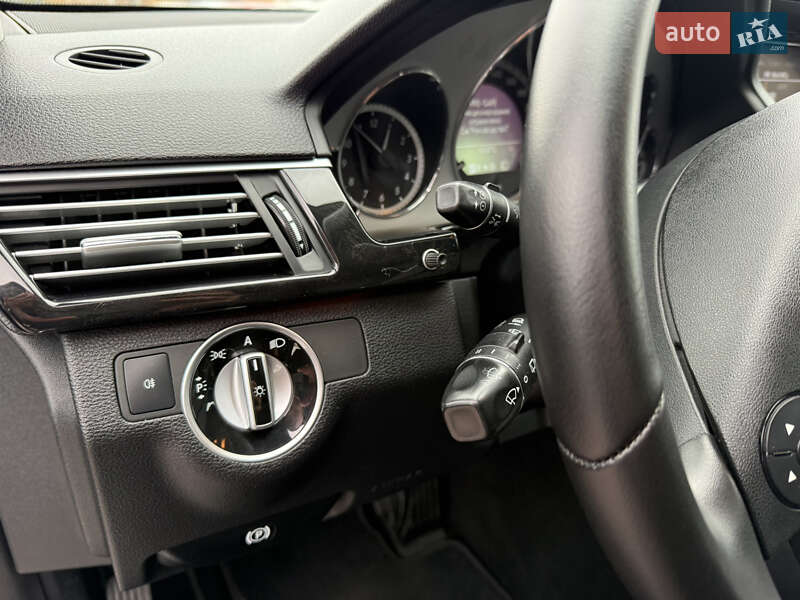 Универсал Mercedes-Benz E-Class 2010 в Полтаве фото 26 Универсал Mercedes-Benz E-Class 2010 в Полтаве