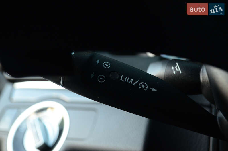 Купе Mercedes-Benz E-Class 2014 в Києві фото 24 Купе Mercedes-Benz E-Class 2014 в Києві