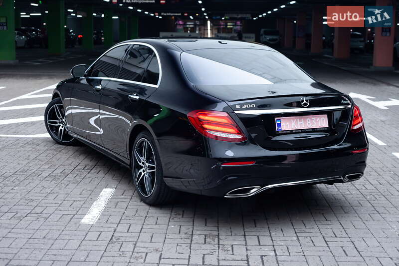 Седан Mercedes-Benz E-Class 2016 в Киеве фото 11 Седан Mercedes-Benz E-Class 2016 в Киеве