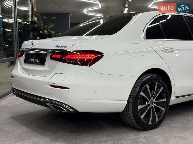 Седан Mercedes-Benz E-Class 2021 в Одесі