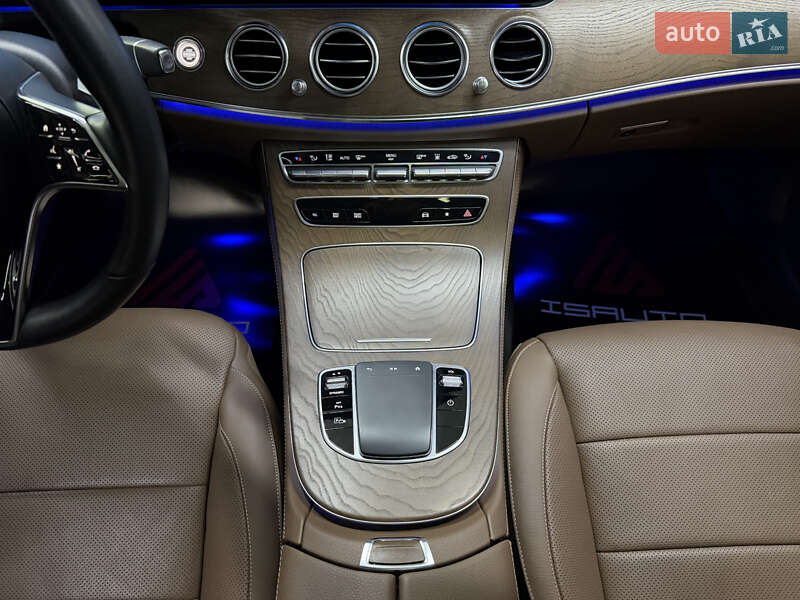 Седан Mercedes-Benz E-Class 2021 в Одесі