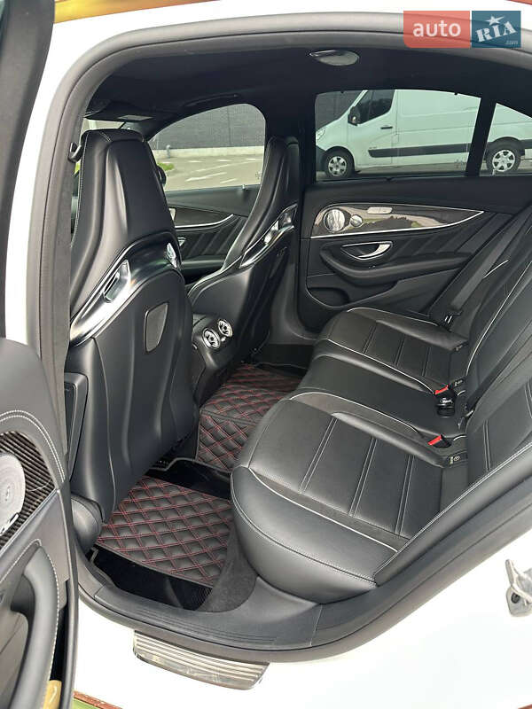 Седан Mercedes-Benz E-Class 2019 в Одессе