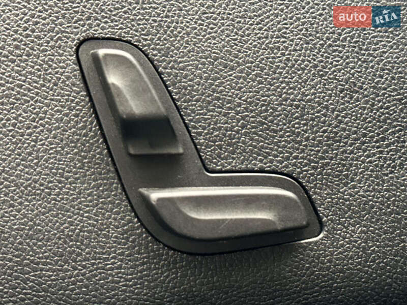 Седан Mercedes-Benz E-Class 2011 в Калуше