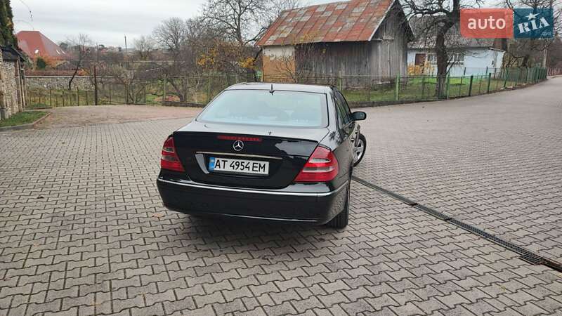 Седан Mercedes-Benz E-Class 2004 в Івано-Франківську