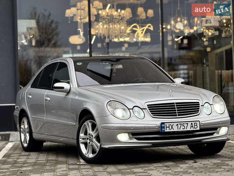 Седан Mercedes-Benz E-Class 2002 в Хмельницком