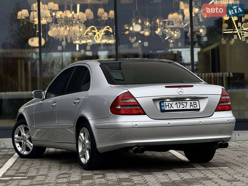 Седан Mercedes-Benz E-Class 2002 в Хмельницком
