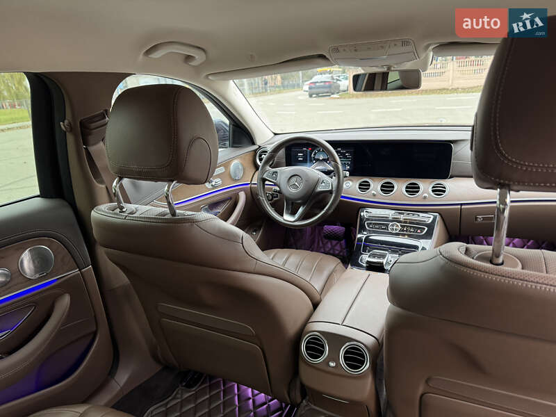 Седан Mercedes-Benz E-Class 2017 в Киеве фото 7 Седан Mercedes-Benz E-Class 2017 в Киеве