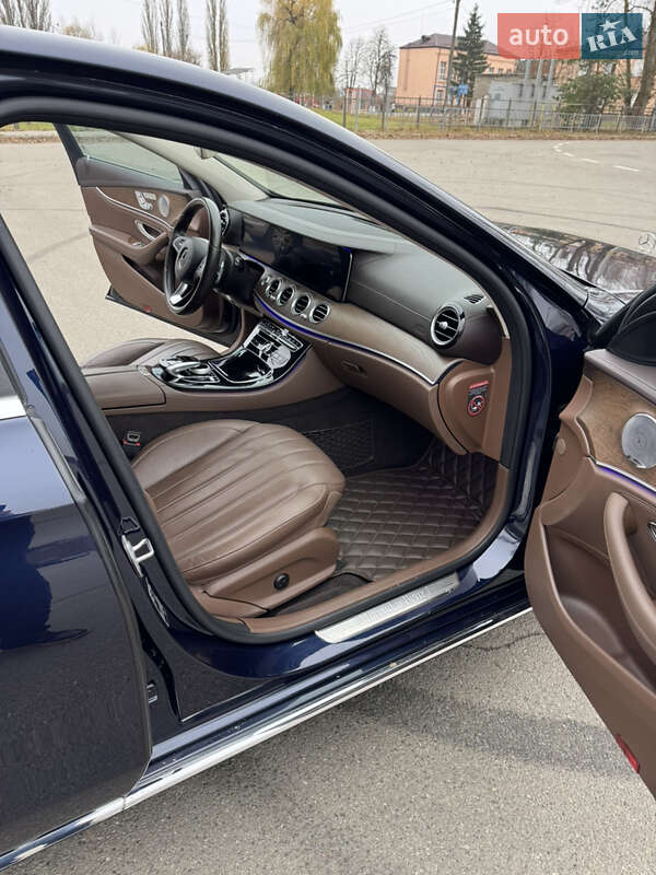 Седан Mercedes-Benz E-Class 2017 в Киеве фото 13 Седан Mercedes-Benz E-Class 2017 в Киеве