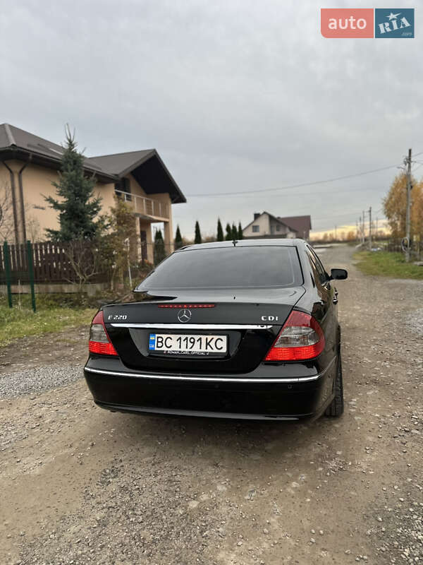 Седан Mercedes-Benz E-Class 2007 в Львові фото 13 Седан Mercedes-Benz E-Class 2007 в Львові