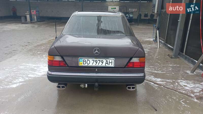 Седан Mercedes-Benz E-Class 1992 в Тернополі фото 4 Седан Mercedes-Benz E-Class 1992 в Тернополі
