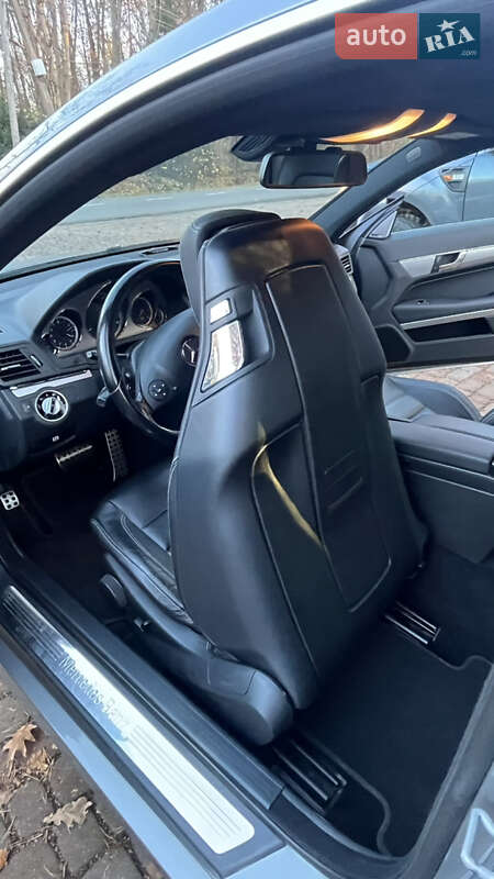 Купе Mercedes-Benz E-Class 2011 в Дрогобыче