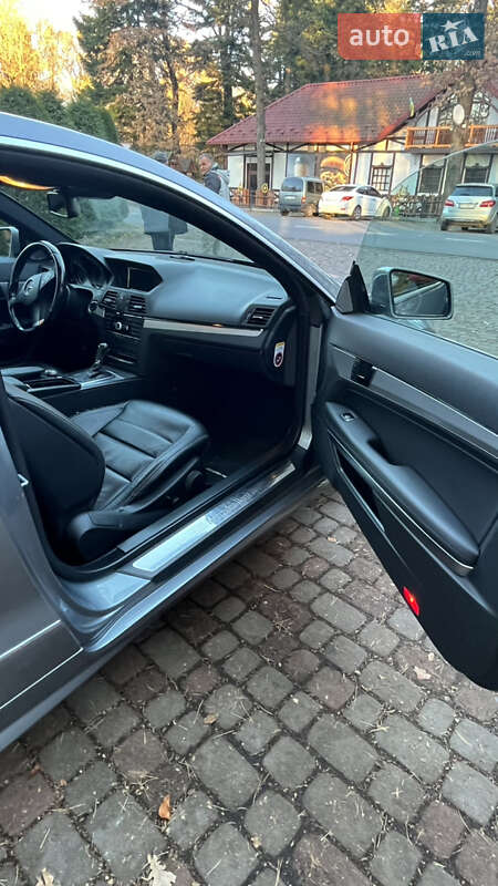 Купе Mercedes-Benz E-Class 2011 в Дрогобыче