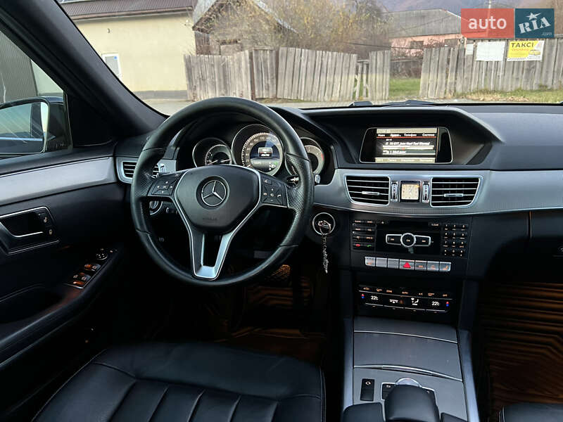 Седан Mercedes-Benz E-Class 2014 в Сваляві фото 29 Седан Mercedes-Benz E-Class 2014 в Сваляві