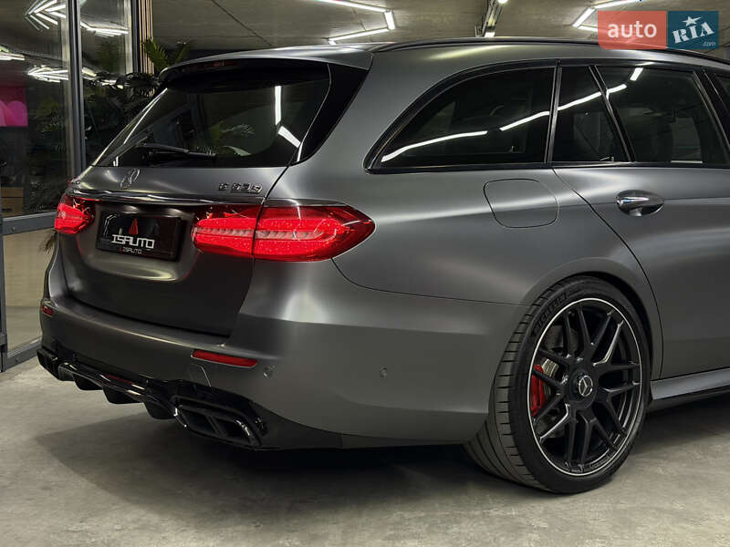 Универсал Mercedes-Benz E-Class 2018 в Одессе фото 16 Универсал Mercedes-Benz E-Class 2018 в Одессе