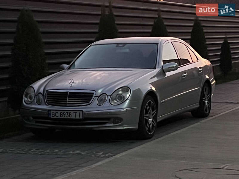 Седан Mercedes-Benz E-Class 2003 в Шептицькому