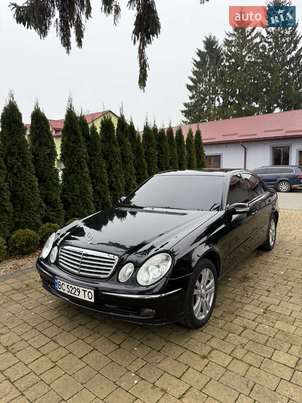 Mercedes-Benz E-Class 2003