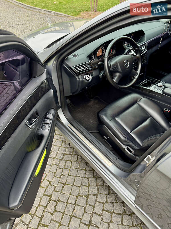 Седан Mercedes-Benz E-Class 2010 в Жовкві фото 9 Седан Mercedes-Benz E-Class 2010 в Жовкві