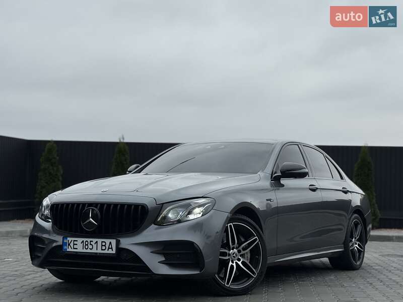 Седан Mercedes-Benz E-Class 2018 в Днепре