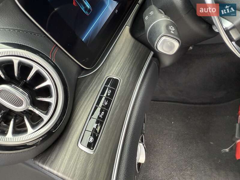 Седан Mercedes-Benz E-Class 2018 в Днепре