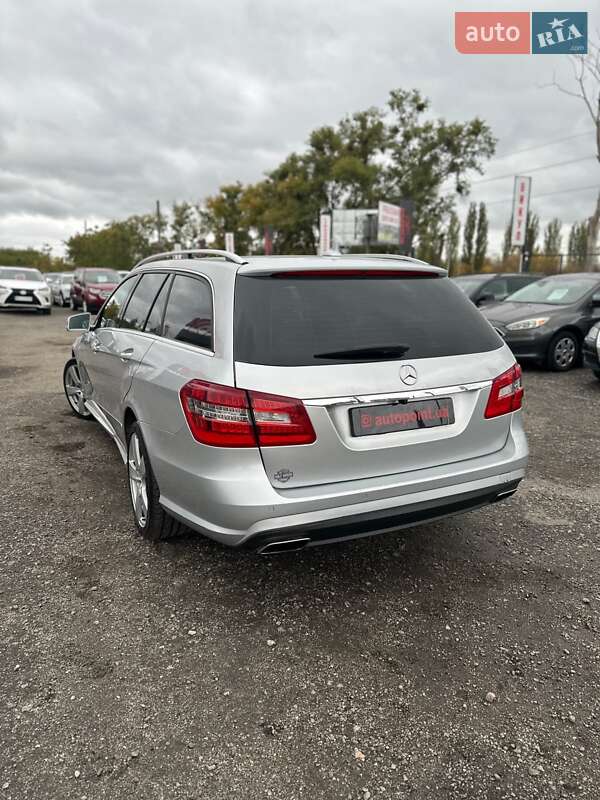Универсал Mercedes-Benz E-Class 2012 в Белогородке
