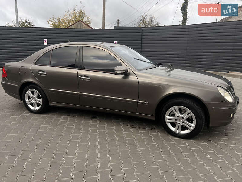 Седан Mercedes-Benz E-Class 2007 в Житомире фото 3 Седан Mercedes-Benz E-Class 2007 в Житомире