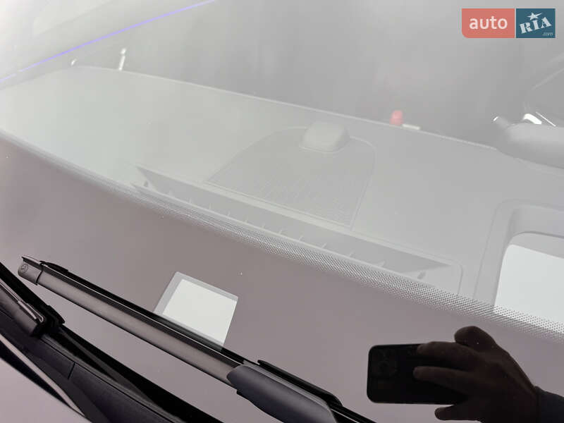 Седан Mercedes-Benz E-Class 2023 в Дніпрі