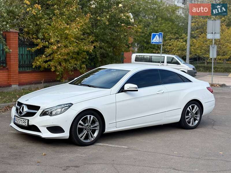 Купе Mercedes-Benz E-Class 2013 в Києві фото 24 Купе Mercedes-Benz E-Class 2013 в Києві
