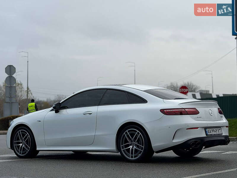 Купе Mercedes-Benz E-Class 2023 в Києві фото 5 Купе Mercedes-Benz E-Class 2023 в Києві