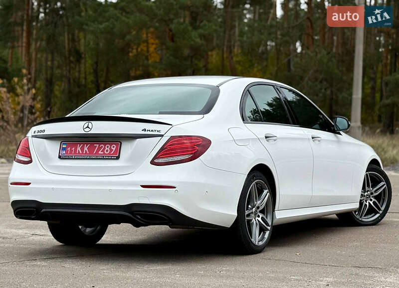 Седан Mercedes-Benz E-Class 2020 в Києві