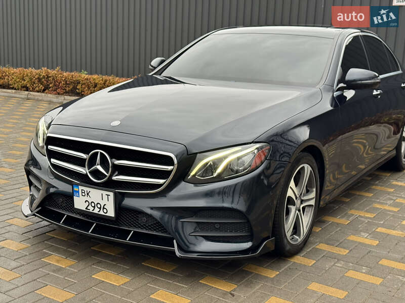 Седан Mercedes-Benz E-Class 2016 в Вінниці