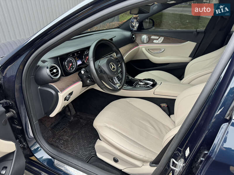 Седан Mercedes-Benz E-Class 2016 в Вінниці