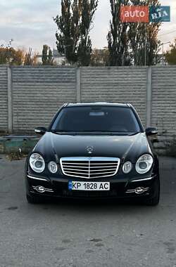 Седан Mercedes-Benz E-Class 2003 в Запорожье