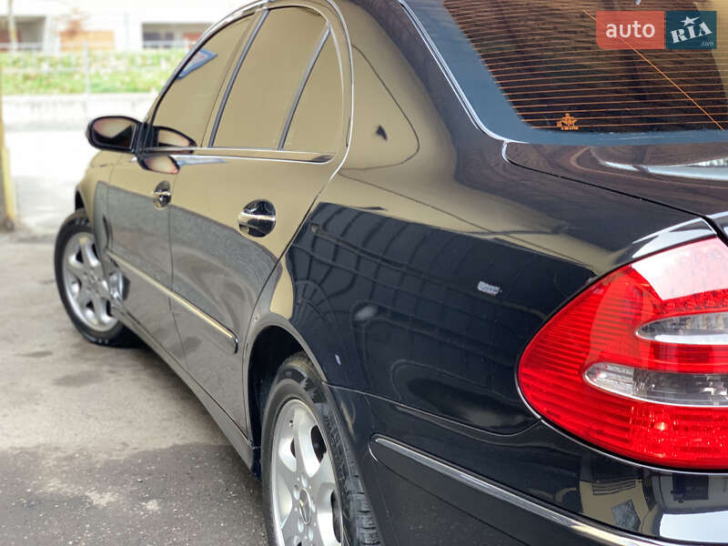 Седан Mercedes-Benz E-Class 2006 в Івано-Франківську фото 55 Седан Mercedes-Benz E-Class 2006 в Івано-Франківську