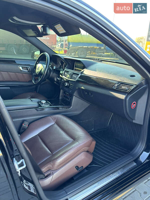 Універсал Mercedes-Benz E-Class 2012 в Луцьку