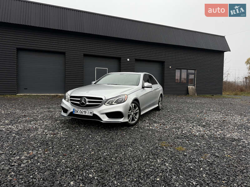 Седан Mercedes-Benz E-Class 2014 в Хмельницькому