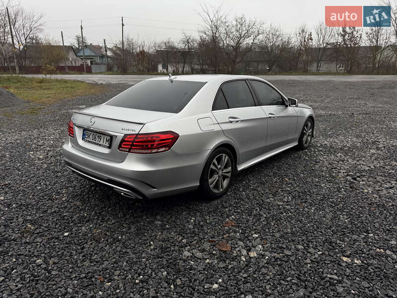 Седан Mercedes-Benz E-Class 2014 в Хмельницькому
