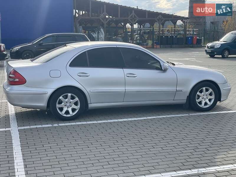 Седан Mercedes-Benz E-Class 2003 в Нововолынске фото 12 Седан Mercedes-Benz E-Class 2003 в Нововолынске