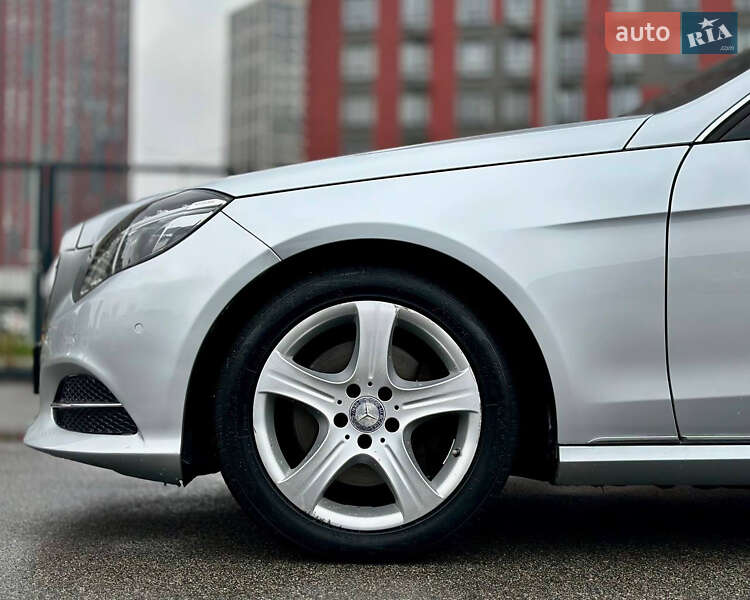 Седан Mercedes-Benz E-Class 2014 в Киеве