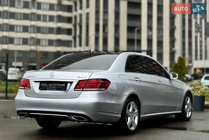 Седан Mercedes-Benz E-Class 2014 в Киеве