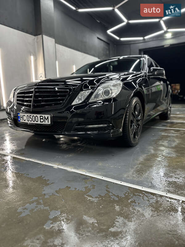 Седан Mercedes-Benz E-Class 2011 в Львове фото 10 Седан Mercedes-Benz E-Class 2011 в Львове