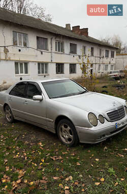 Седан Mercedes-Benz E-Class 2001 в Одесі