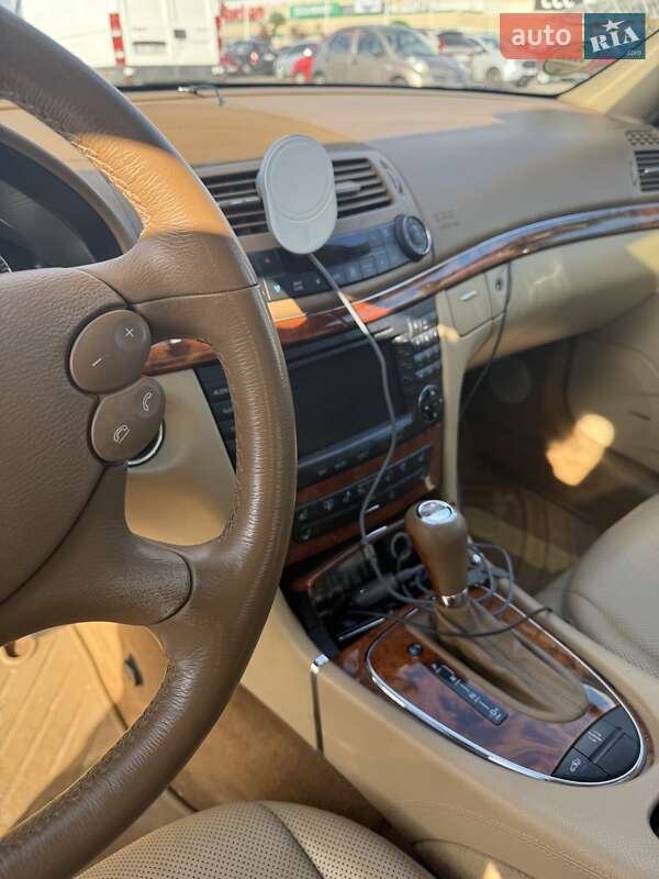 Седан Mercedes-Benz E-Class 2006 в Києві фото 65 Седан Mercedes-Benz E-Class 2006 в Києві
