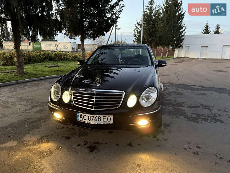 Седан Mercedes-Benz E-Class 2006 в Коломиї
